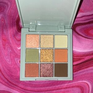 Glowcore Cosmetics Mystic Earth 9 Pan Mini Eyeshadow Palette 8.1g NEW IN BOX